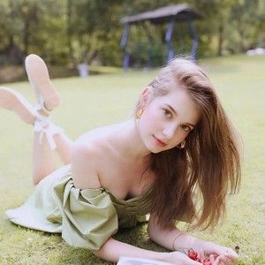 Meet your Posher, Javon